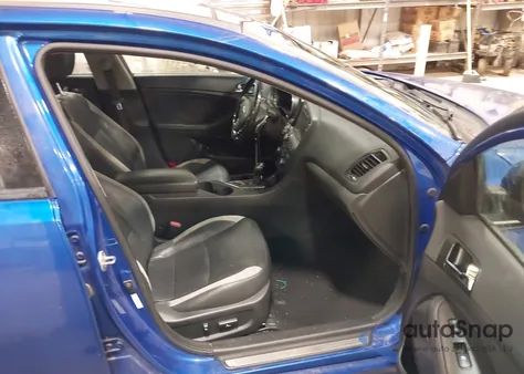 2012 Kia Optima Sx z USA, uszkodzony, nr VIN 5XXGR4A65CG052757